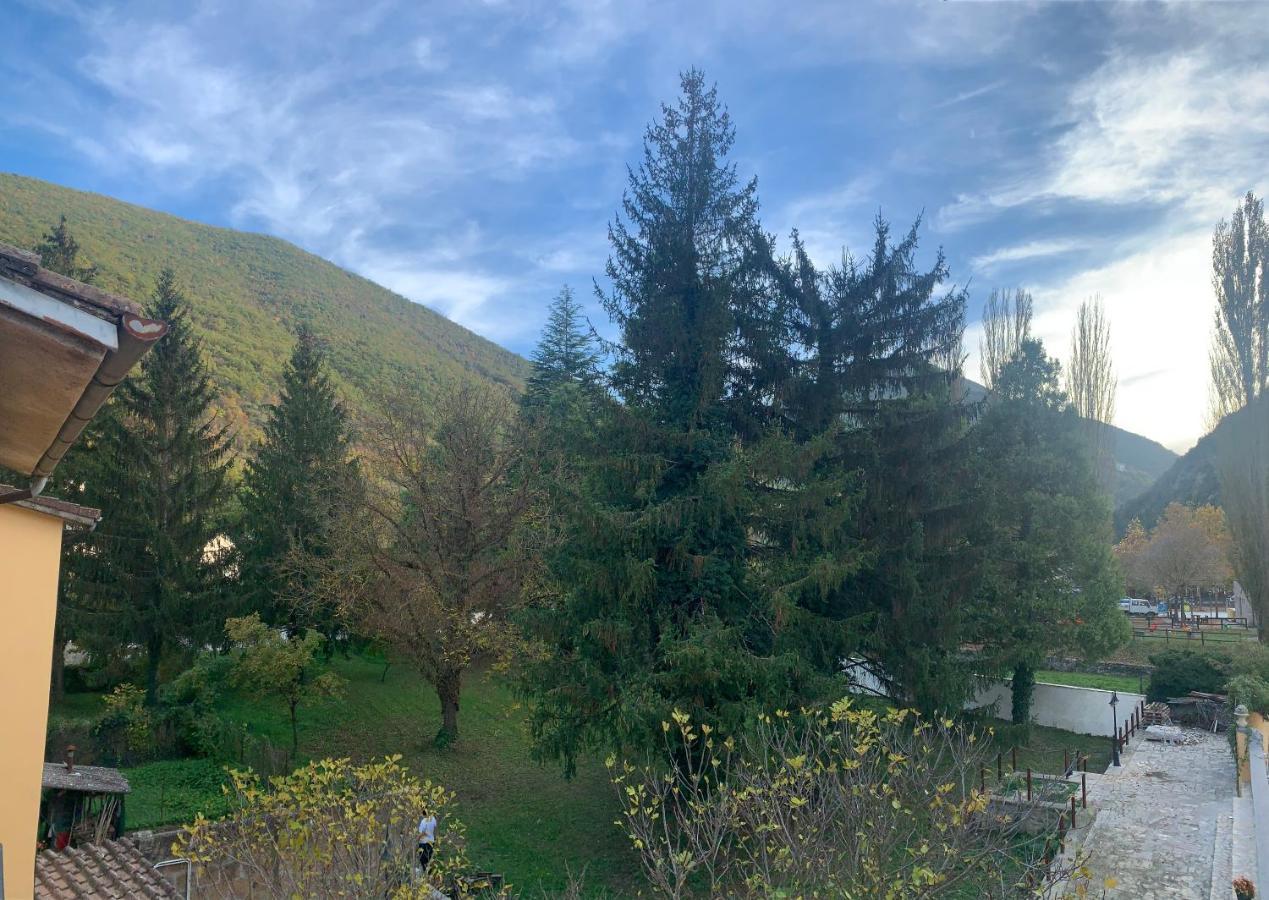 Residence Il Giardino Sul Fiume Nera Cerreto di Spoleto Exterior photo